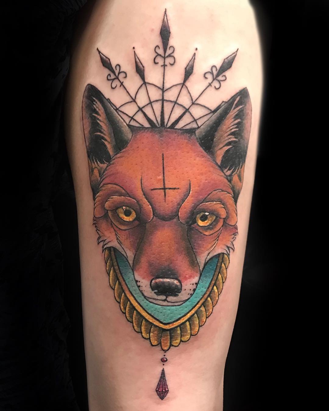 модная татуировка рыжей лисы