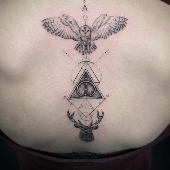 геометричні татуювання з совою
