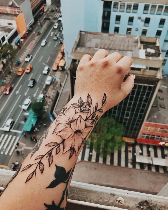 Татуювання на руці - модні і красиві ідеї для дівчат- TATUXA